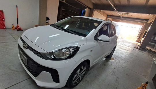 Hyundai • Grand i10