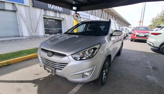Hyundai • Tucson