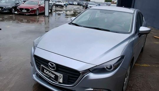 Mazda • Mazda 3
