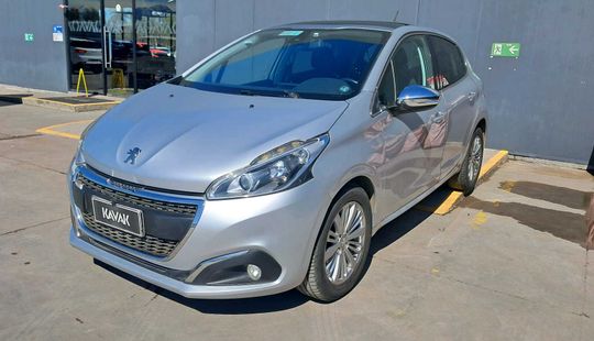 Peugeot • 208