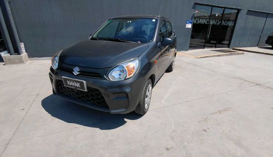 Suzuki • Alto