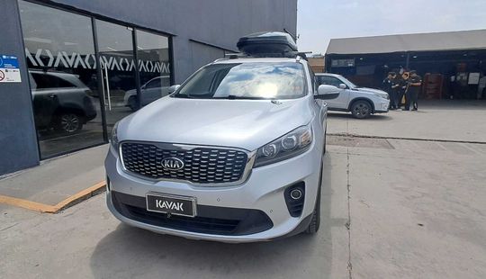 Kia • Sorento