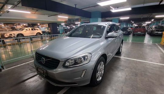 Volvo • XC60