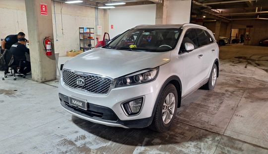 Kia • Sorento