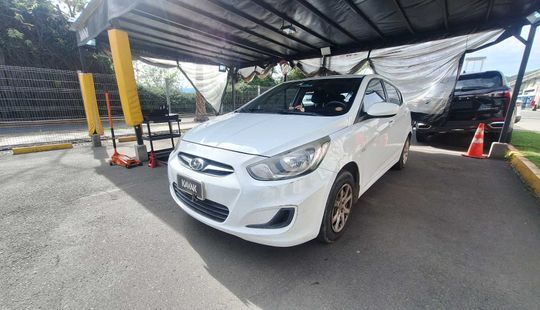 Hyundai • Accent
