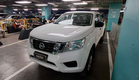 Nissan • NP300