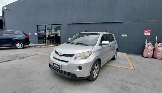 Toyota • Urban Cruiser