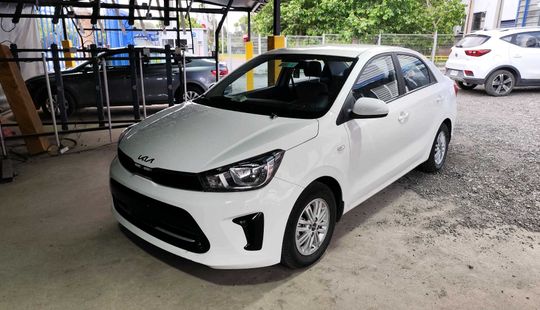 Kia • Soluto
