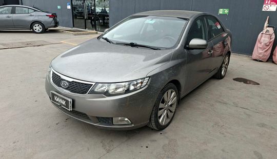 Kia • CERATO 5