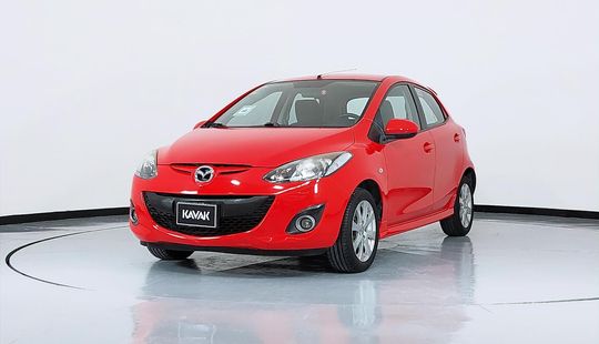 Mazda • Mazda 2