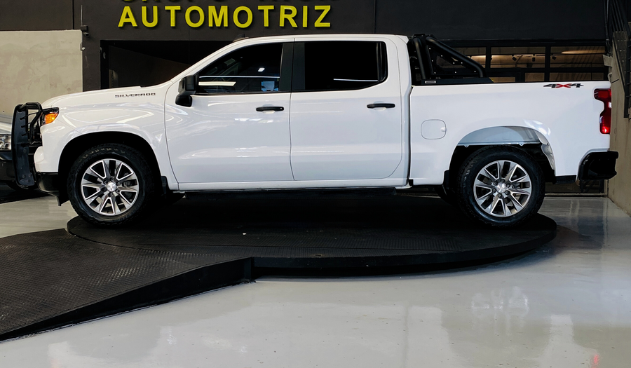 Chevrolet Silverado 1500 2.7 SILVERADO WT CREW CAB F AT 4WD Pickup 2023
