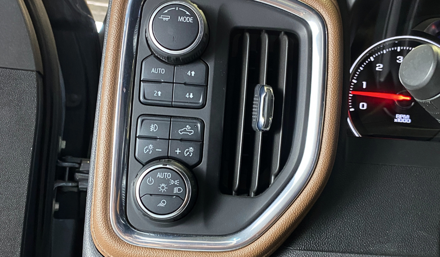 Chevrolet Cheyenne 6.2 CHEYENNE HIGH CREW CAB G AUTO 4WD Pickup 2022