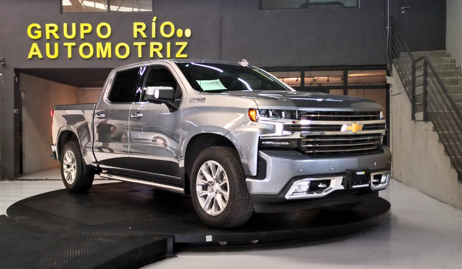 Chevrolet Cheyenne 6.2 CHEYENNE HIGH CREW CAB G AUTO 4WD Pickup 2022