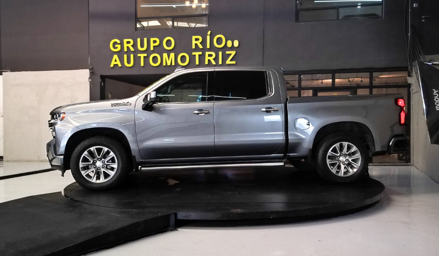 Chevrolet Cheyenne 6.2 CHEYENNE HIGH CREW CAB G AUTO 4WD Pickup 2022