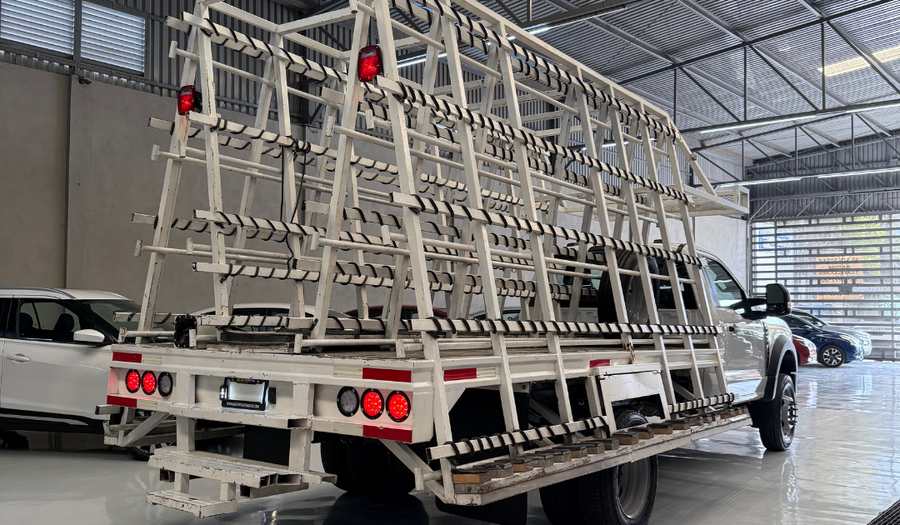 Ford F-450 7.3 XL AUTO Pickup 2023