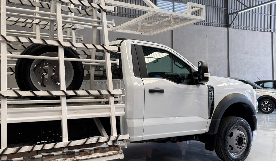 Ford F-450 7.3 XL AUTO Pickup 2023