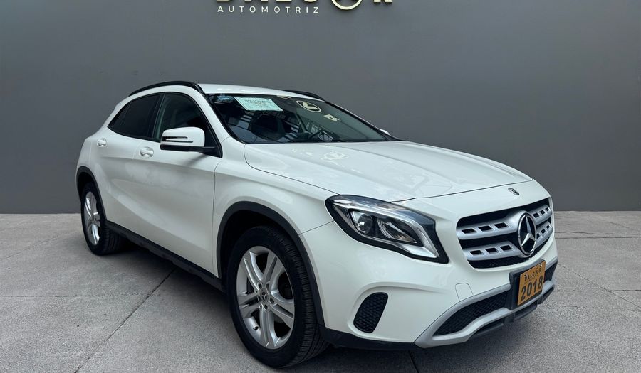Mercedes Benz Clase Gla 1.6 GLA 200 SPORT DCT Suv 2018