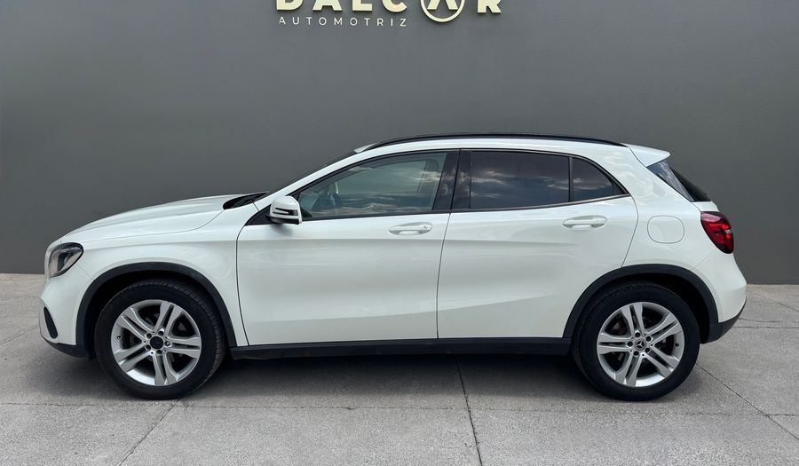 Mercedes Benz Clase Gla 1.6 GLA 200 SPORT DCT Suv 2018