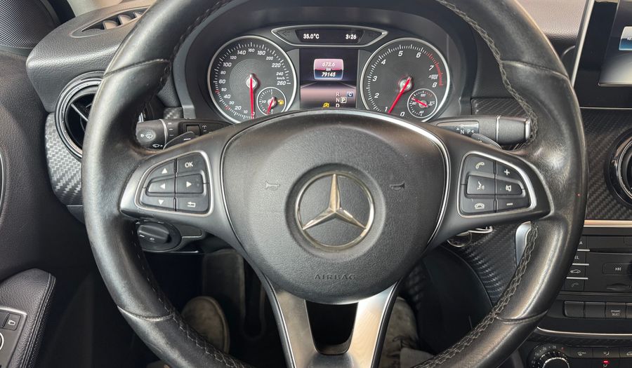 Mercedes Benz Clase Gla 1.6 GLA 200 SPORT DCT Suv 2018
