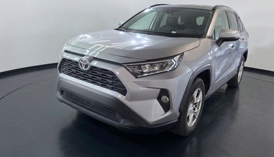 Toyota • RAV4
