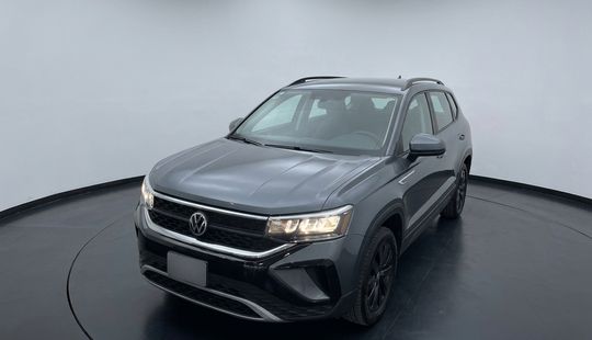 Volkswagen • Taos