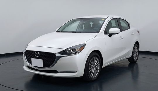 Mazda • Mazda 2