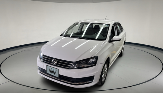 Volkswagen • Vento