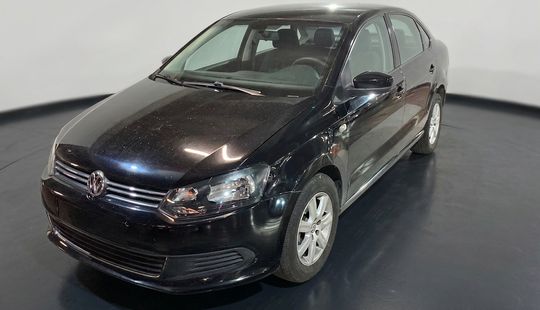 Volkswagen • Vento
