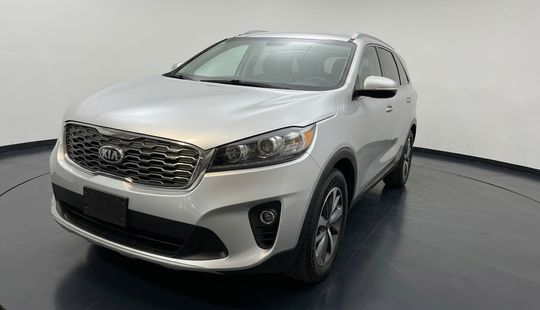 Kia • Sorento
