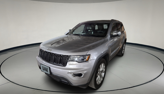 Jeep • Grand Cherokee