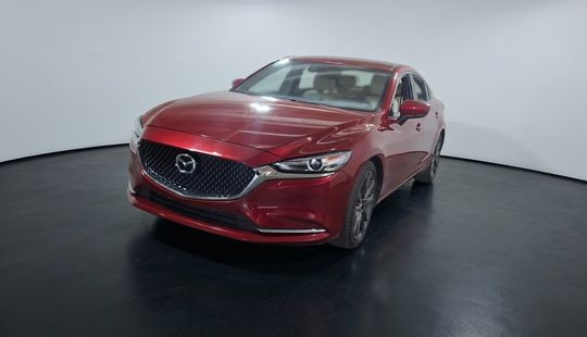Mazda • Mazda 6