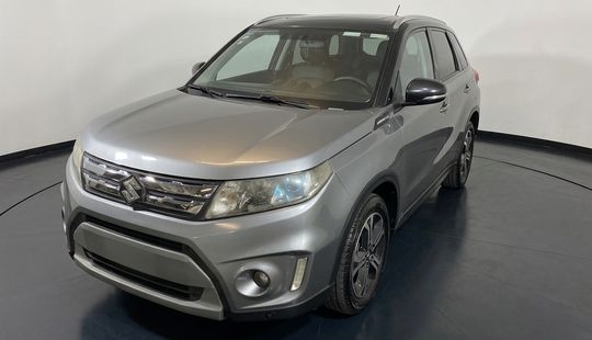 Suzuki • Vitara