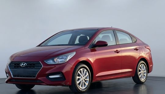 Hyundai • Accent