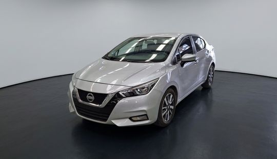2020 • 40,171 km • Automático