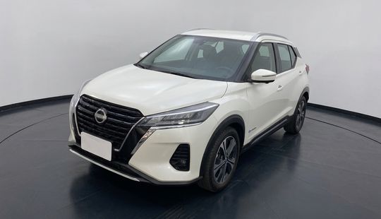 Nissan • Kicks Play