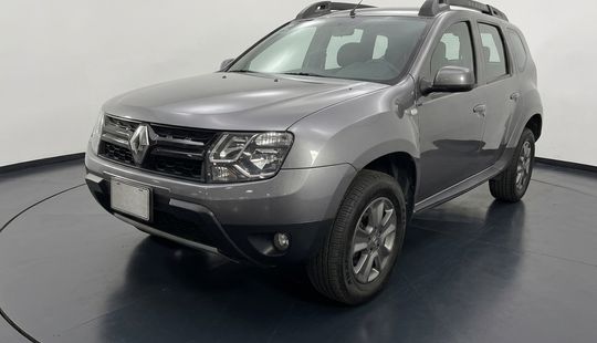 Renault • Duster