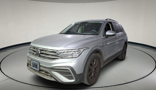 Volkswagen • Tiguan