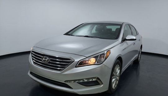 Hyundai • Sonata