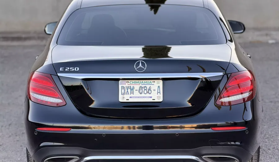 Mercedes Benz Clase E 2.0 250 AVANTGARDE AUTO Sedan 2019