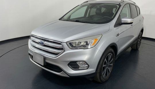 Ford • Escape