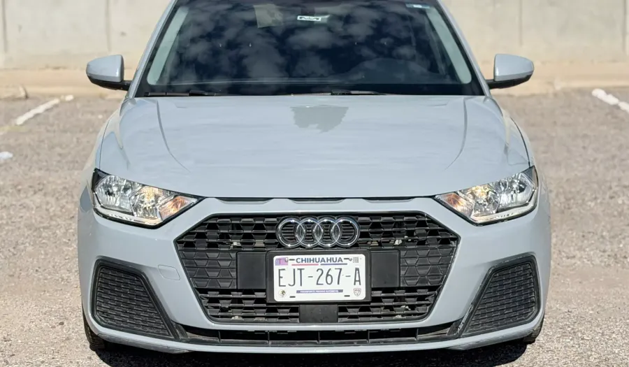 Audi A1 1.0 SB 30 TFSI URBAN DCT Hatchback 2022