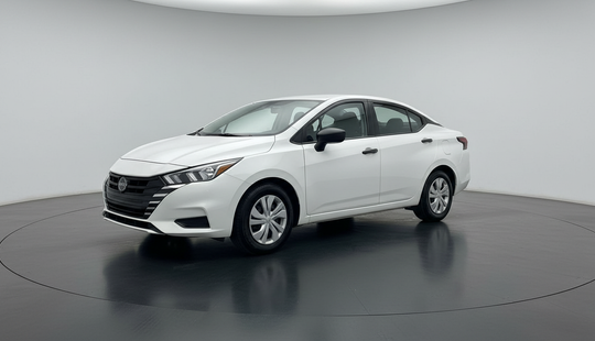 Nissan • Versa