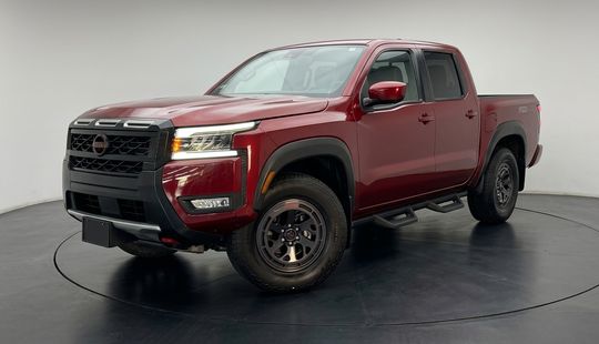Nissan • Frontier