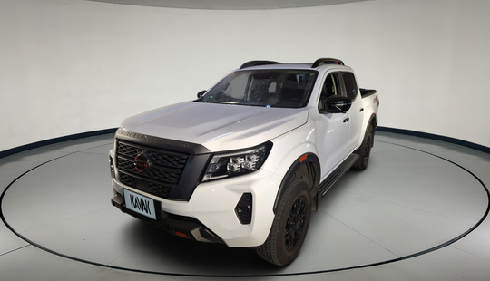 Nissan • Frontier