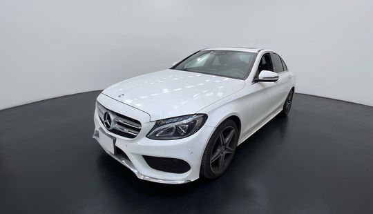 Mercedes Benz • Clase C