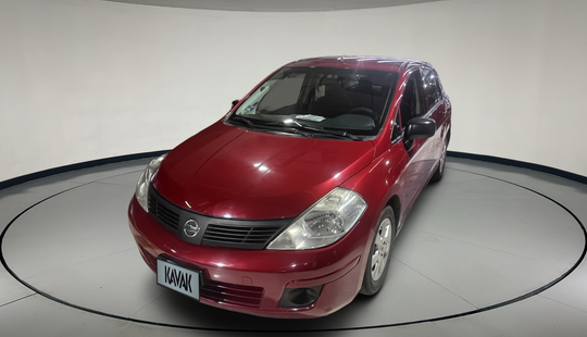Nissan • Tiida