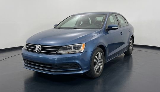 Volkswagen • Jetta