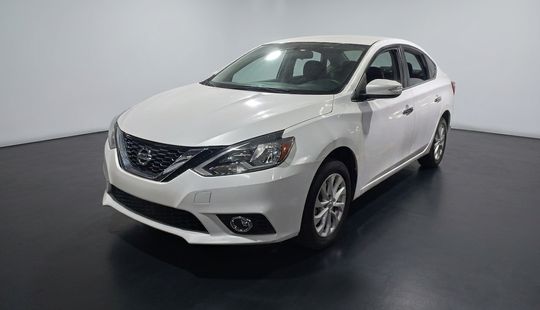 Nissan • Sentra