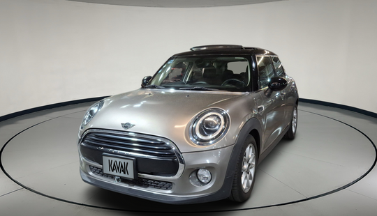 Mini • Cooper