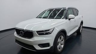 Volvo • XC40